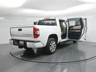 Toyota Tundra 2015 4x4 Limited 4dr CrewMax Cab Pickup SB (5.7L V8 FFV)