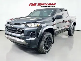 Chevrolet Colorado 2023 4x4 Trail Boss 4dr Crew Cab 5 ft. SB