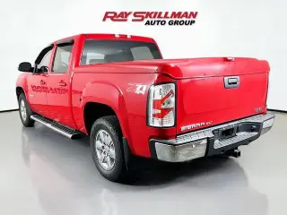 GMC Sierra 1500 2013 4x4 SLT 4dr Crew Cab 5.8 ft. SB
