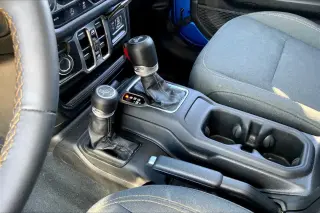 Jeep Wrangler 2024 4x4 Sport 4dr SUV