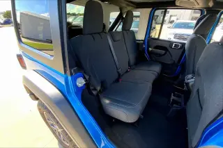 Jeep Wrangler 2024 4x4 Sport 4dr SUV