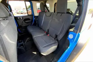 Jeep Wrangler 2024 4x4 Sport 4dr SUV