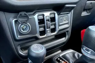Jeep Wrangler 2024 4x4 Sport 4dr SUV