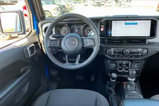 Jeep Wrangler 2024 4x4 Sport 4dr SUV
