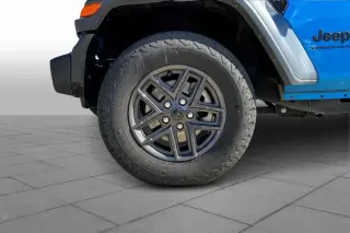 Jeep Wrangler 2024 4x4 Sport 4dr SUV