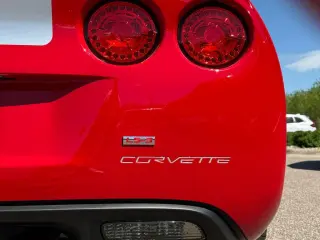 Chevrolet Corvette 2009 2dr Coupe w/1LT