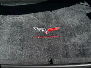 Chevrolet Corvette 2009 2dr Coupe w/1LT