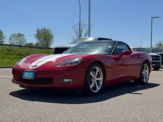 Chevrolet Corvette 2009 2dr Coupe w/1LT