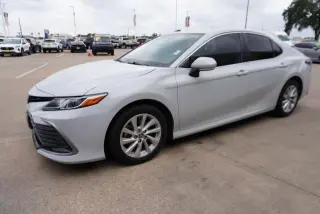 Toyota Camry 2023 LE 4dr Sedan