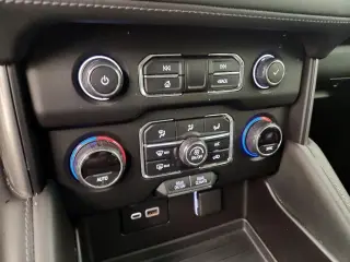 Chevrolet Suburban 2021 4x2 LS 4dr SUV
