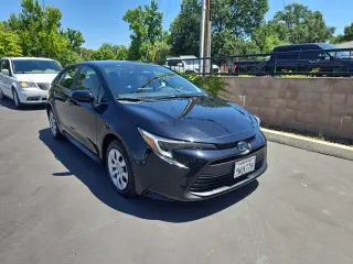 Toyota Corolla Hybrid 2025 LE 4dr Sedan