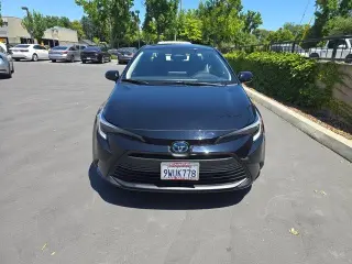 Toyota Corolla Hybrid 2025 LE 4dr Sedan