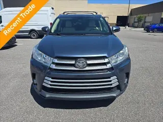 Toyota Highlander 2017 AWD XLE 4dr SUV