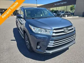 Toyota Highlander 2017 AWD XLE 4dr SUV
