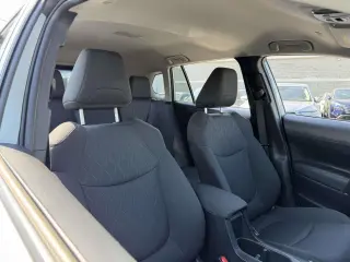 Toyota Corolla Cross 2024 LE 4dr Crossover