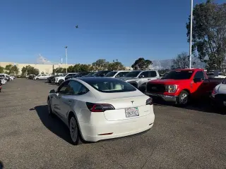 Tesla Model 3 2022 AWD Long Range 4dr Sedan