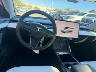 Tesla Model 3 2022 AWD Long Range 4dr Sedan