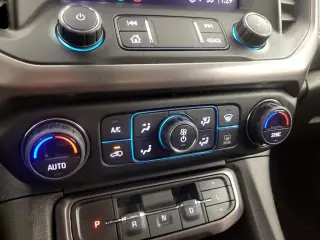 GMC Acadia 2022 4x4 AT4 4dr SUV