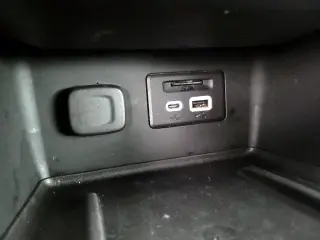 GMC Acadia 2022 4x4 AT4 4dr SUV