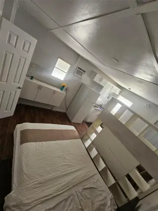Propiedad en alquiler con 1 dormitorio y 1.5 baños en Hallandale