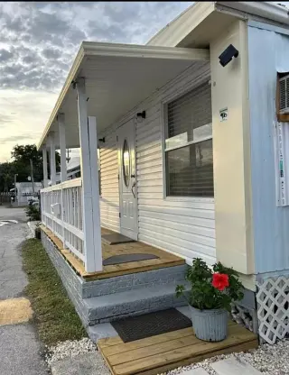 Propiedad en alquiler con 1 dormitorio y 1.5 baños en Hallandale