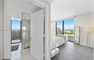 Propiedad en alquiler con 3 habitaciones y 2 baños en Miami