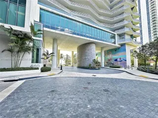 Propiedad en alquiler con 3 habitaciones y 2 baños en Miami