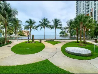 Propiedad en alquiler con 3 habitaciones y 2 baños en Miami