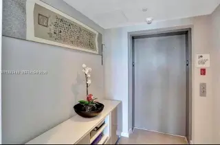 Propiedad en alquiler con 3 habitaciones y 2 baños en Miami