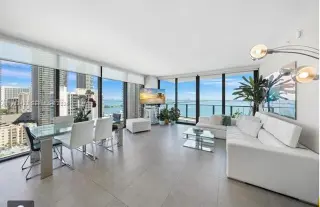 Propiedad en alquiler con 3 habitaciones y 2 baños en Miami