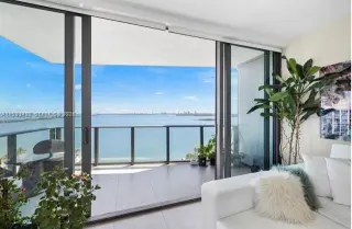 Propiedad en alquiler con 3 habitaciones y 2 baños en Miami