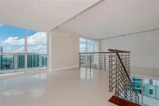 Propiedad en alquiler con 2 habitaciones y 2 baños en Miami