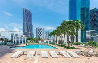 Propiedad en alquiler con 2 habitaciones y 2 baños en Miami