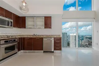 Propiedad en alquiler con 2 habitaciones y 2 baños en Miami