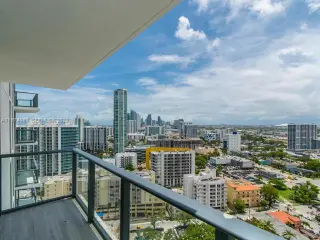 Propiedad en alquiler con 2 habitaciones y 2 baños en Miami