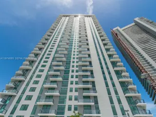 Propiedad en alquiler con 2 habitaciones y 2 baños en Miami