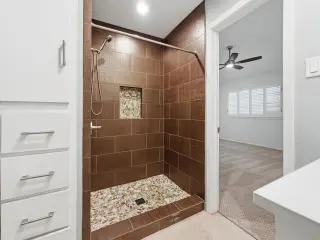 Propiedad en alquiler con 2 habitaciones y 2.5 baños en Dallas
