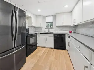 Propiedad en alquiler con 2 habitaciones y 2.5 baños en Dallas