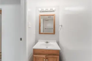 Propiedad en alquiler con 2 habitaciones y 1.5 baños en Reston