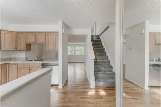 Propiedad en alquiler con 2 habitaciones y 1.5 baños en Reston