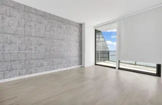 Propiedad en alquiler con 2 habitaciones y 2 baños en Miami