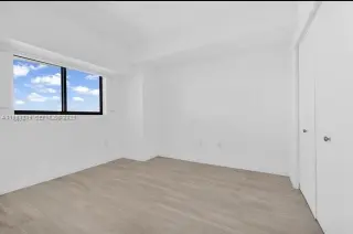 Propiedad en alquiler con 2 habitaciones y 2 baños en Miami