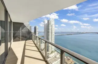 Propiedad en alquiler con 2 habitaciones y 2 baños en Miami