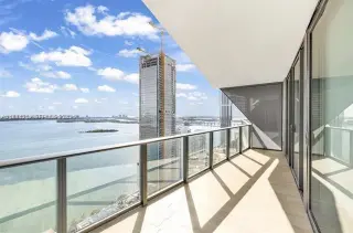 Propiedad en alquiler con 2 habitaciones y 2 baños en Miami