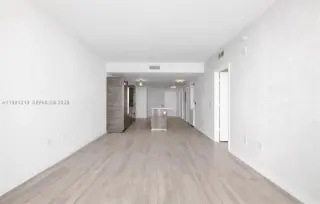 Propiedad en alquiler con 2 habitaciones y 2 baños en Miami