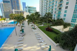 Propiedad en alquiler con 2 habitaciones y 2 baños en Miami