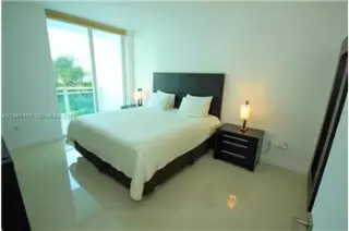Propiedad en alquiler con 2 habitaciones y 2 baños en Miami