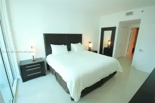 Propiedad en alquiler con 2 habitaciones y 2 baños en Miami