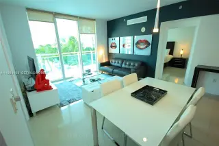 Propiedad en alquiler con 2 habitaciones y 2 baños en Miami