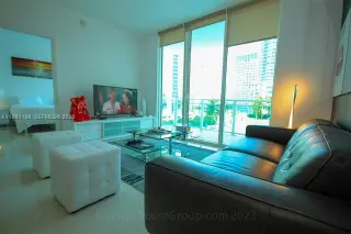 Propiedad en alquiler con 2 habitaciones y 2 baños en Miami